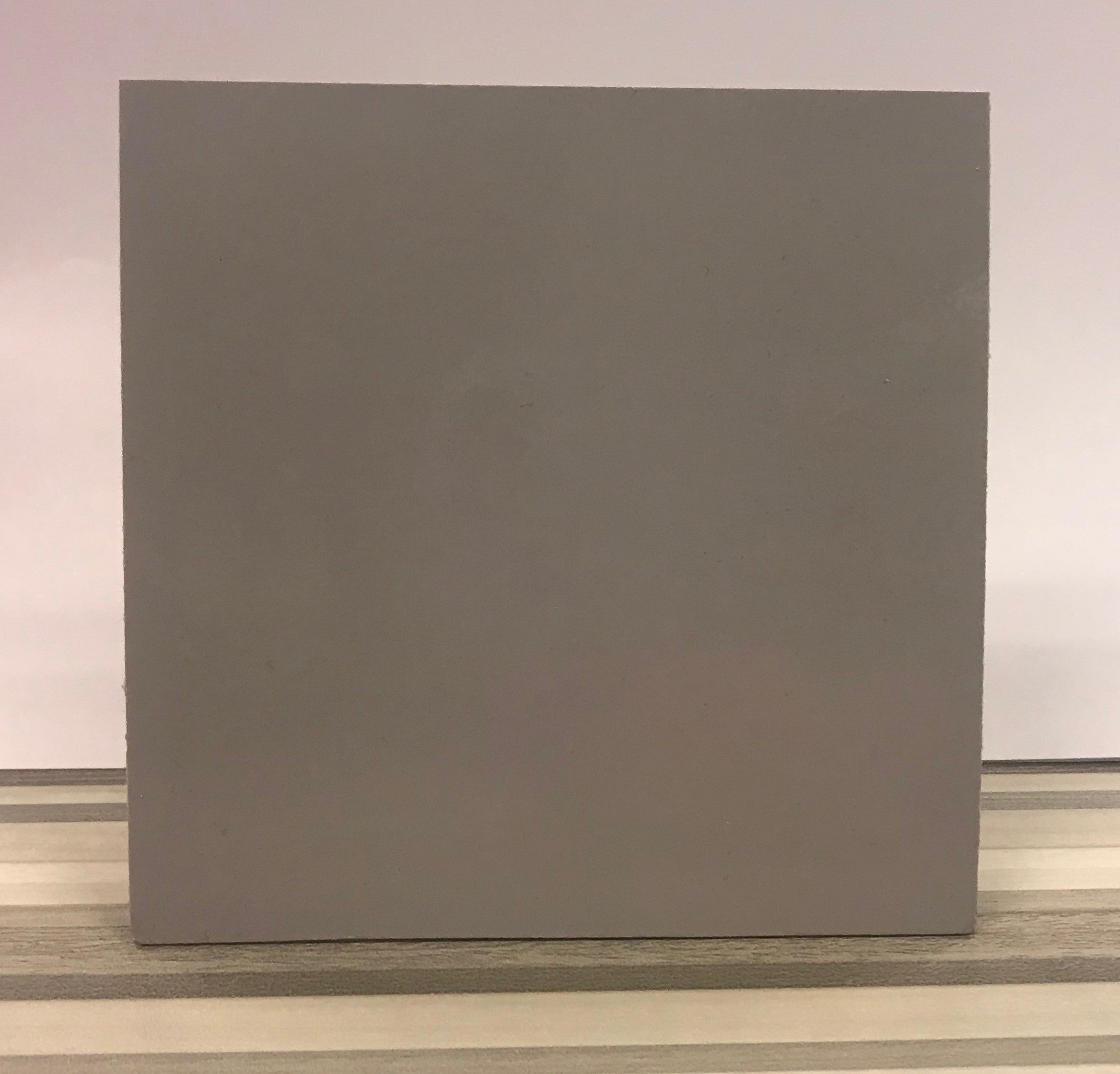 Smooth Cool Gray Fiberglass Siding